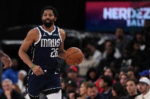 丁威迪：詹杜库等一代代球星为NBA带来流量 也让球员们赚到更多钱